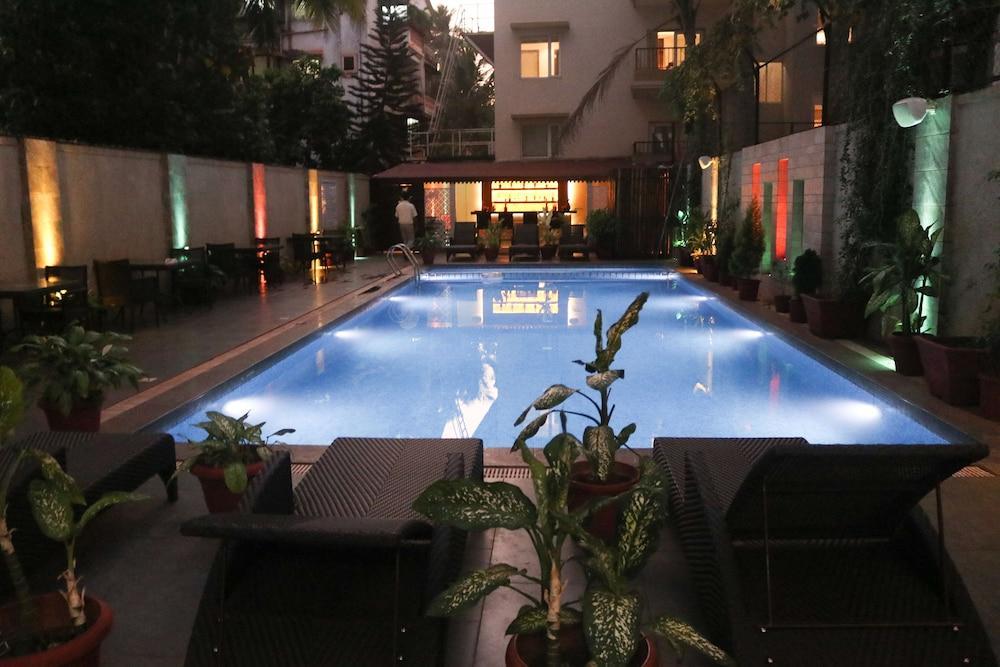 Calangute Towers - Am Hotel Kollection Zewnętrze zdjęcie