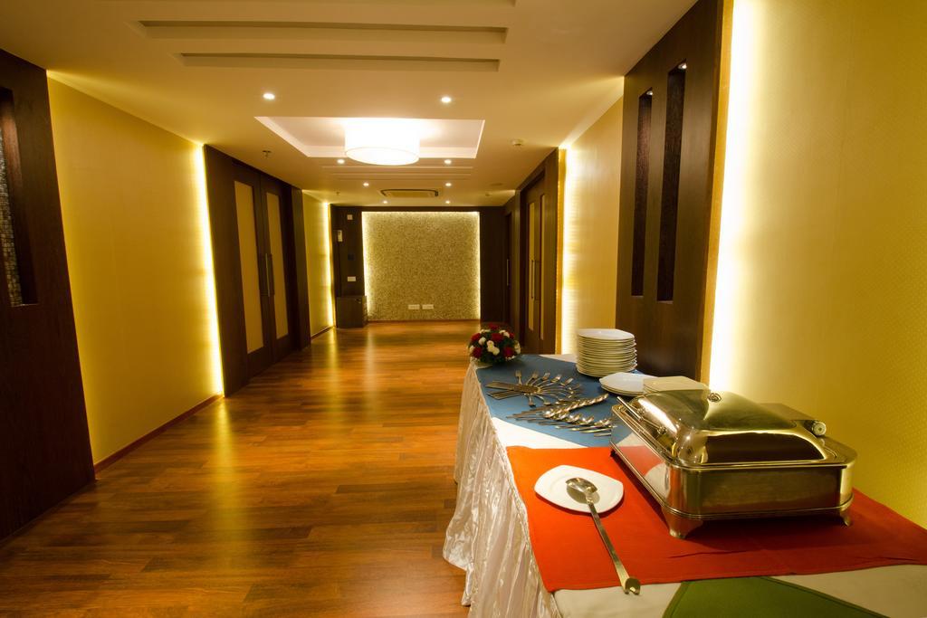 Calangute Towers - Am Hotel Kollection Zewnętrze zdjęcie